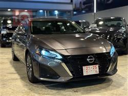 نیسان ئەلتیما